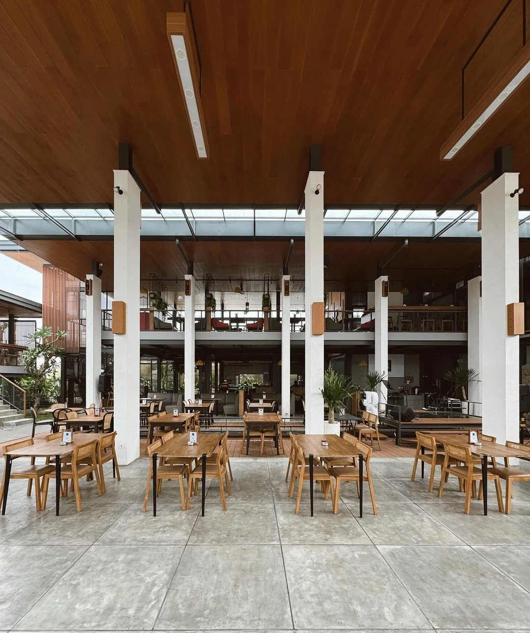 Cafe Terbaru di Bandung Nyaman buat Nugas Cafe Terbaru di Bandung Nyaman buat Nugas