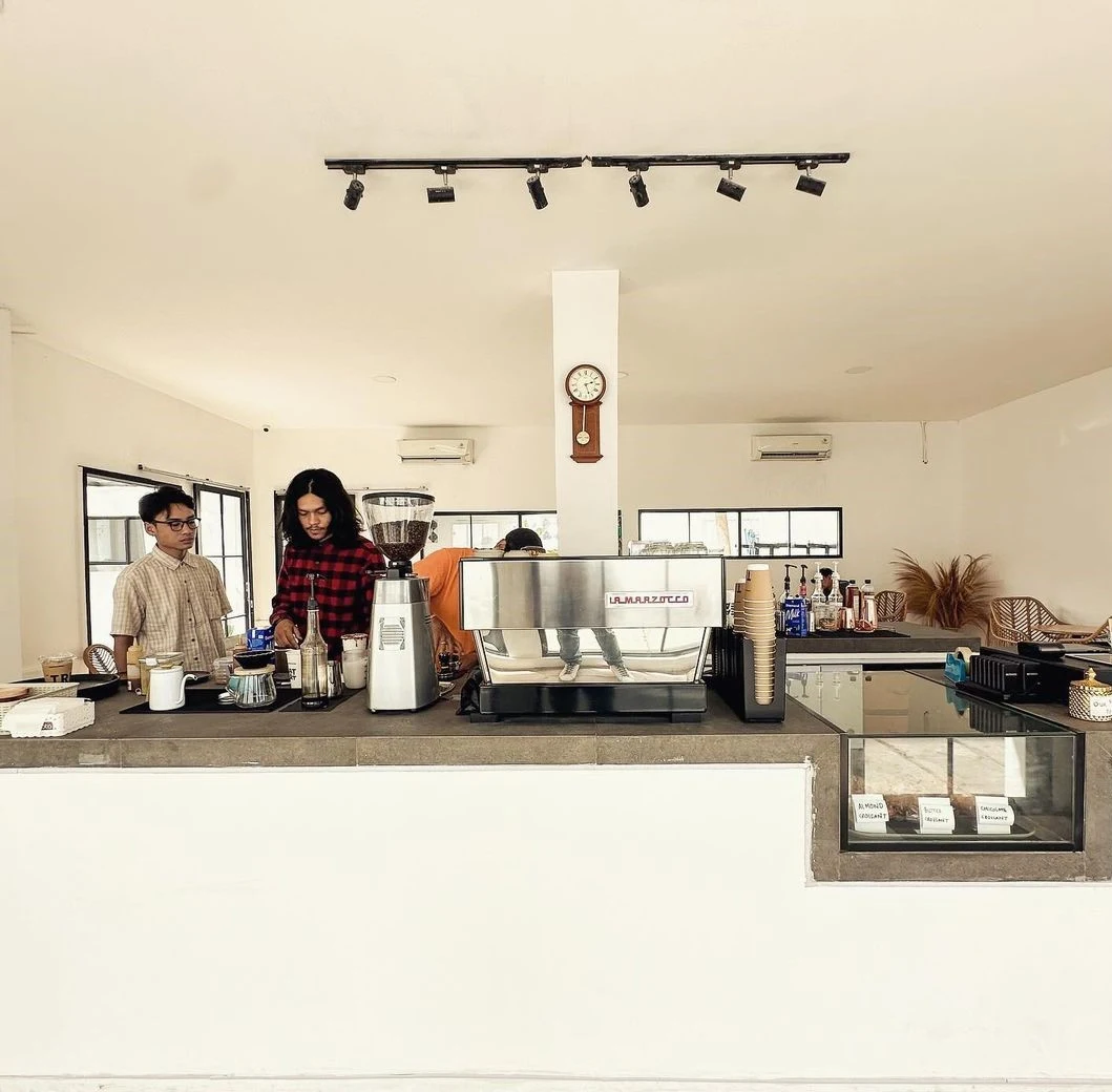 Coffee Shop Terbaru di Medan Nyaman buat Nugas Coffee Shop Terbaru di Medan Nyaman buat Nugas