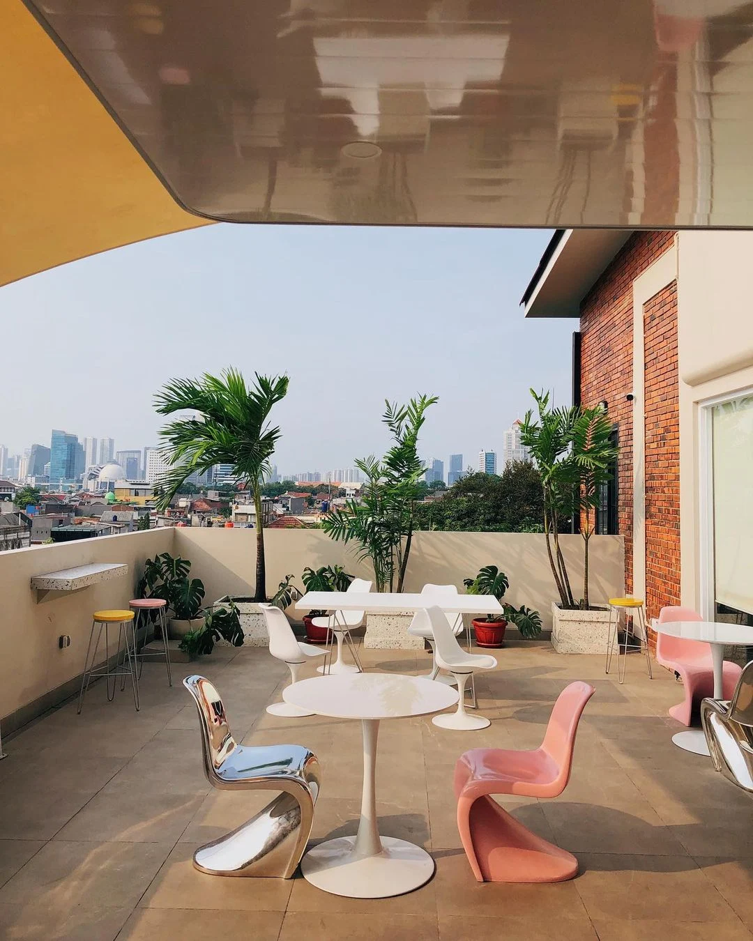 Medium Social Space Jakarta Medium Social Space Jakarta