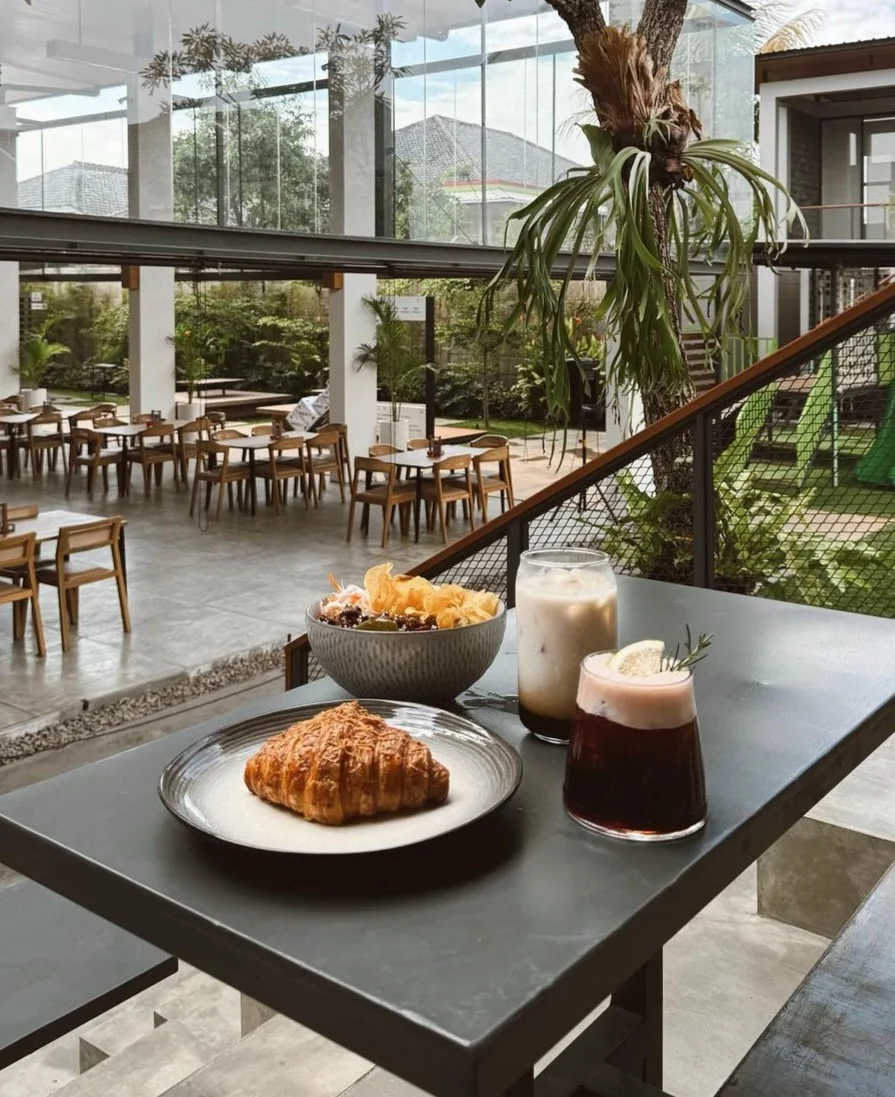 Menu di Rolun Coffee and Pastry Bojongsoang Menu di Rolun Coffee and Pastry Bojongsoang