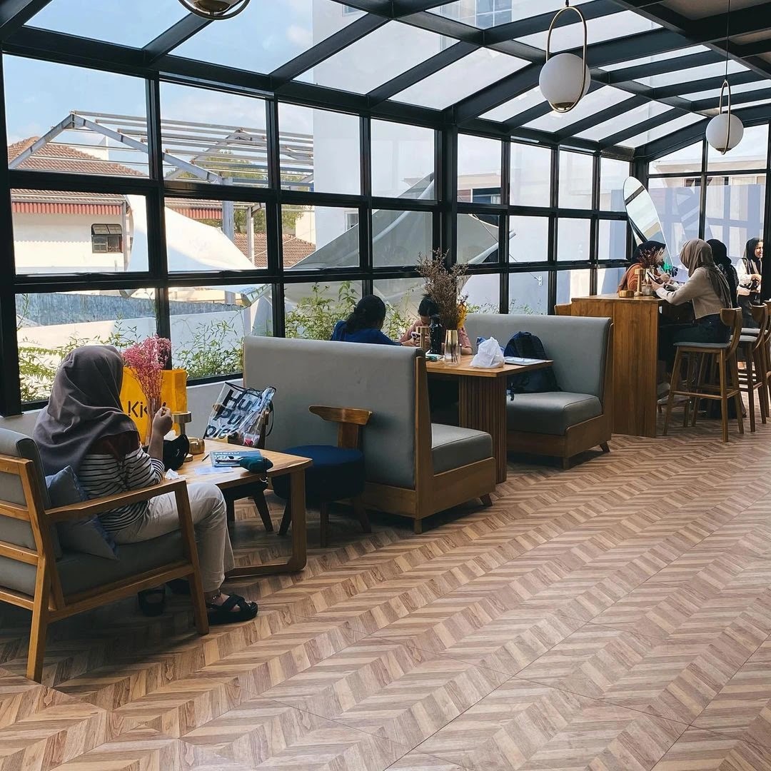 Eighteen4 Coffee and Eatery Medan Jam Buka & Lokasi Eighteen4 Coffee and Eatery Medan Jam Buka & Lokasi