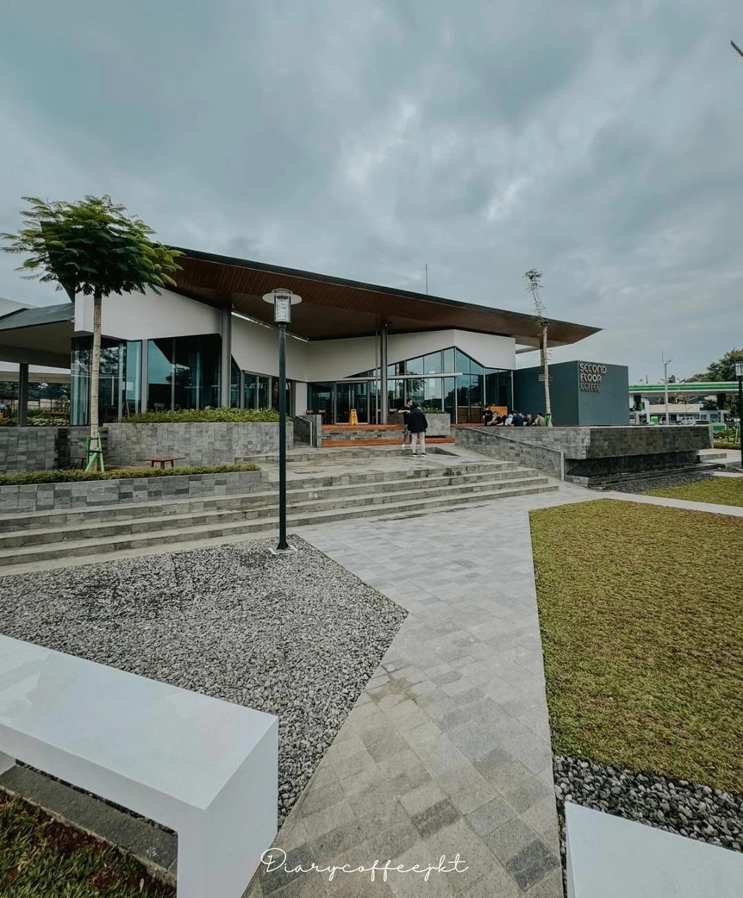 Second Floor Coffee Bintaro Lokasi Terbaru & Harga Menu Second Floor Coffee Bintaro Lokasi Terbaru & Harga Menu