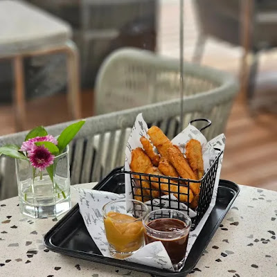 Menu di Greyhound Cafe Gatot Subroto Menu di Greyhound Cafe Gatot Subroto