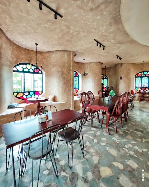 Delulu Cafe Lembang Bandung Delulu Cafe Lembang Bandung