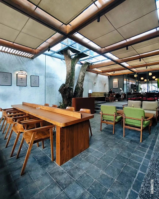 Gaya Brasserie Cihapit Bandung Gaya Brasserie Cihapit Bandung