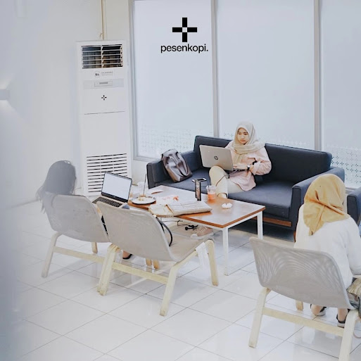 Cafe Nyaman Untuk Nugas di Pasuruan Cafe Nyaman Untuk Nugas di Pasuruan