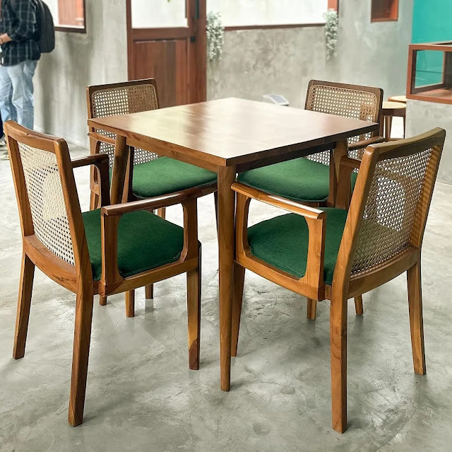 Cafe Terbaru di Medan Cafe Terbaru di Medan